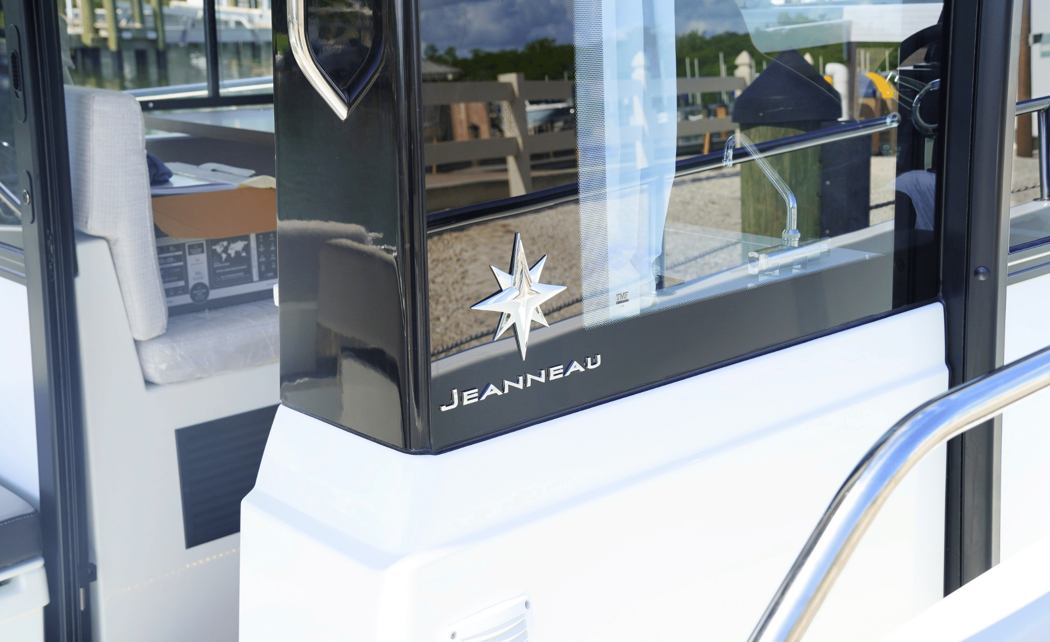 2027 JEANNEAU NC 895 SPORT S2 - Image 13