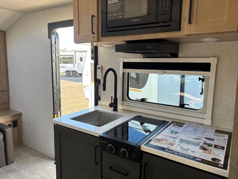 2026 Ember RV Overland Series 221MSL - Image 20