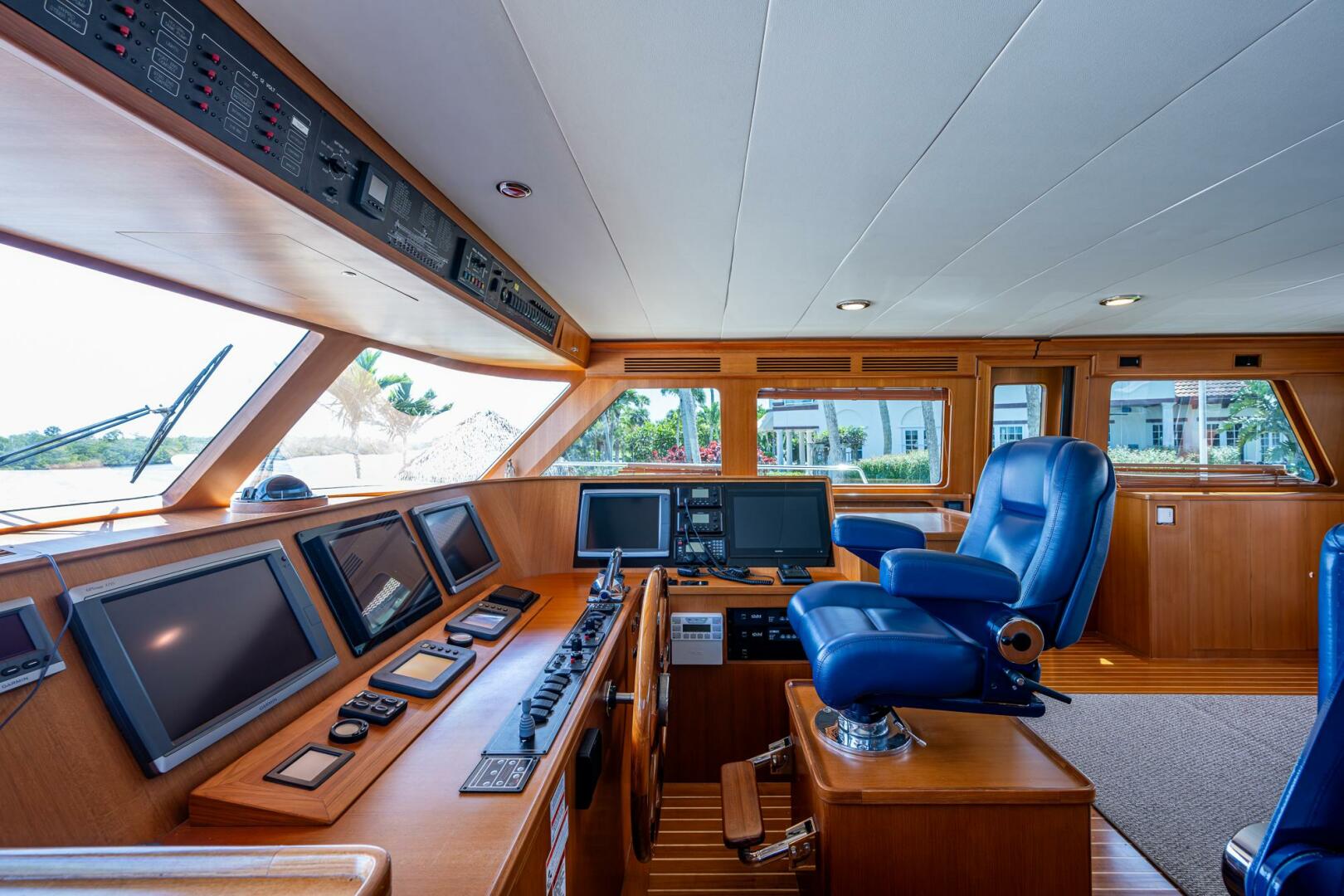 2013 Marlow Explorer Enclosed Bridge (CB) - Image 31
