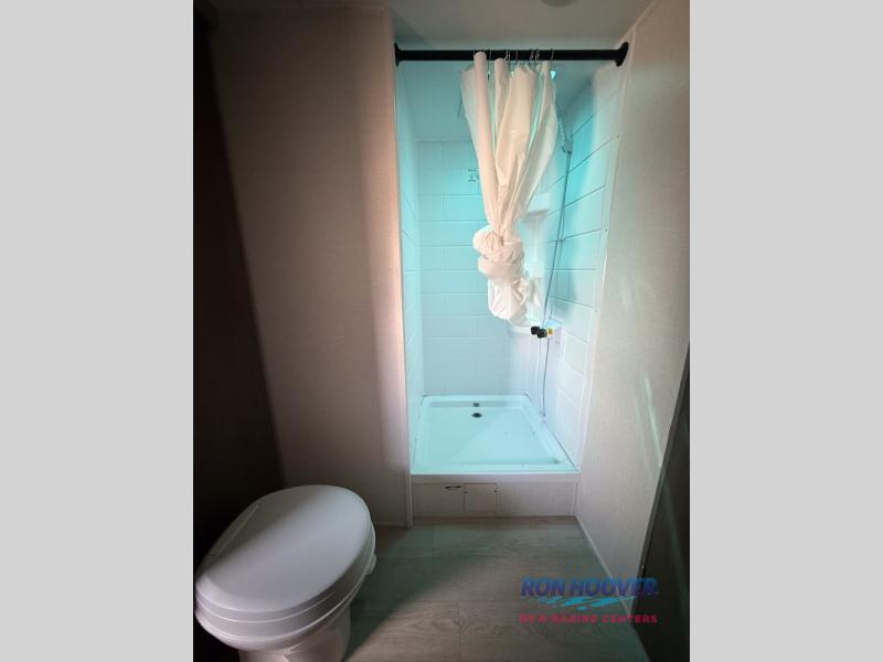 2025 COACHMEN 282DORM - Image 38