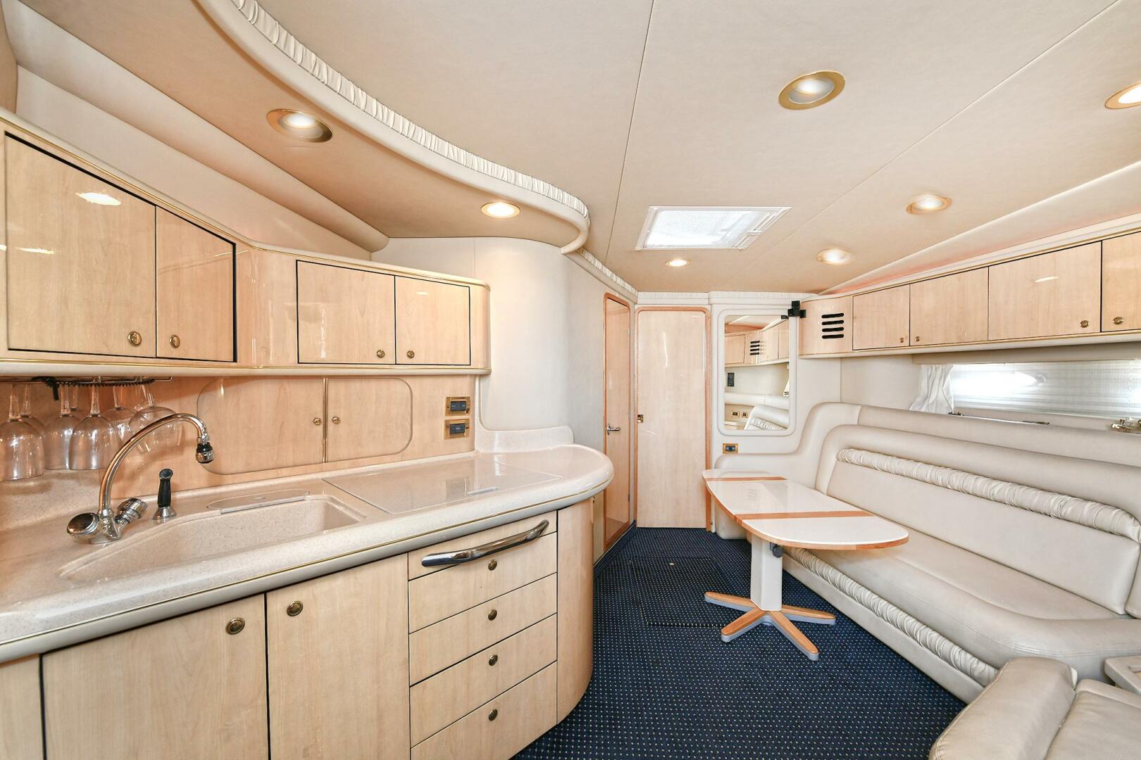 2000 Sea Ray 460 Sundancer - Image 22