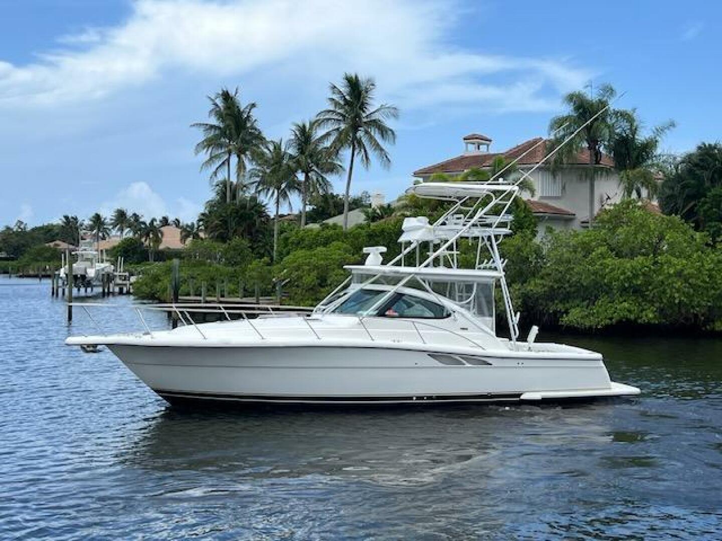 2003 Tiara Yachts 3800 Open - Image 27