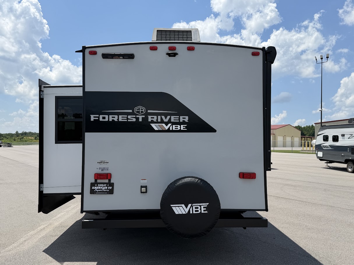 2025 FOREST RIVER VIBE 2600RK - Image 6