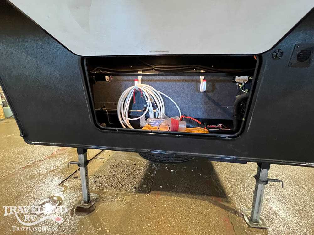 2017 Heartland Sundance XLT SD XLT 289TS - Image 7