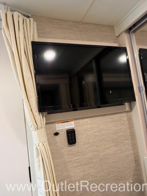 2022 Thor Motor Coach Compass RUV 23TW - Image 26