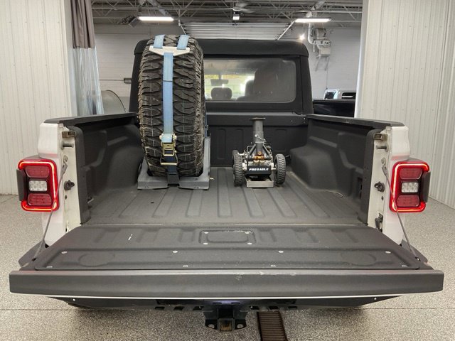 2020 Jeep Gladiator Crew Cab Rubicon 4WD - Image 8