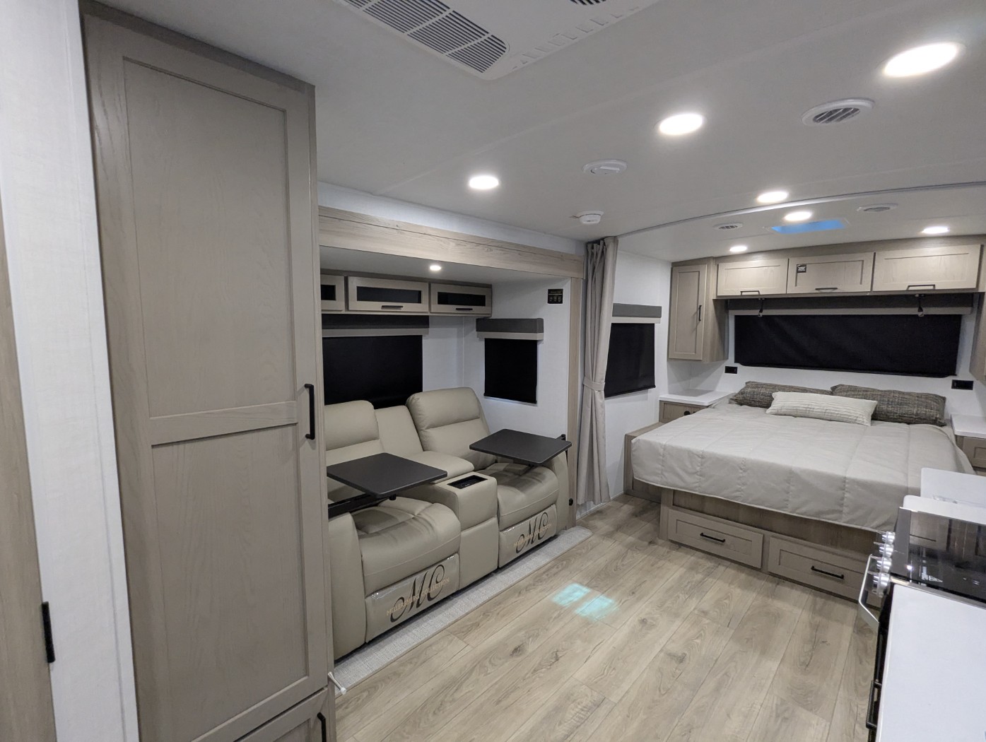 2026 Forest River Rockwood Mini Lite 2205S - Image 7