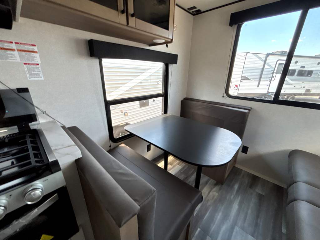 2026 JAYCO JAY FLIGHT SLX 210QB - Image 12