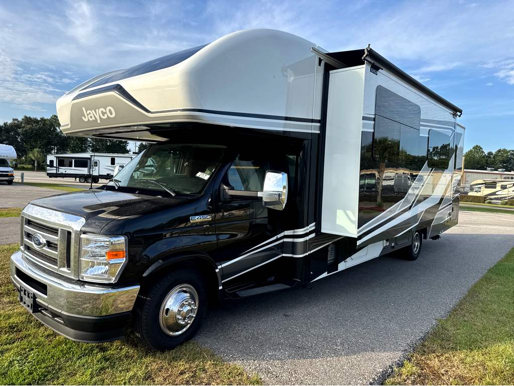 2025 JAYCO GREYHAWK 30Z - Image 3