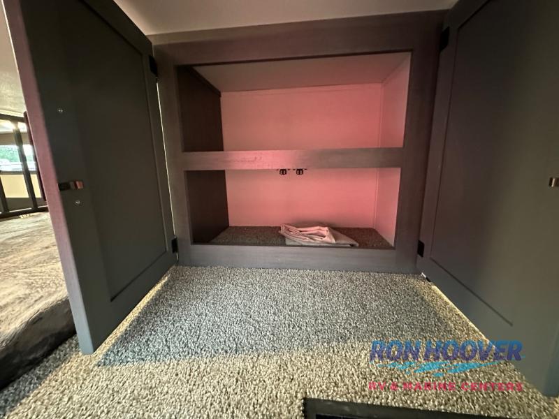 2026 PALOMINO 403LFT - Image 18