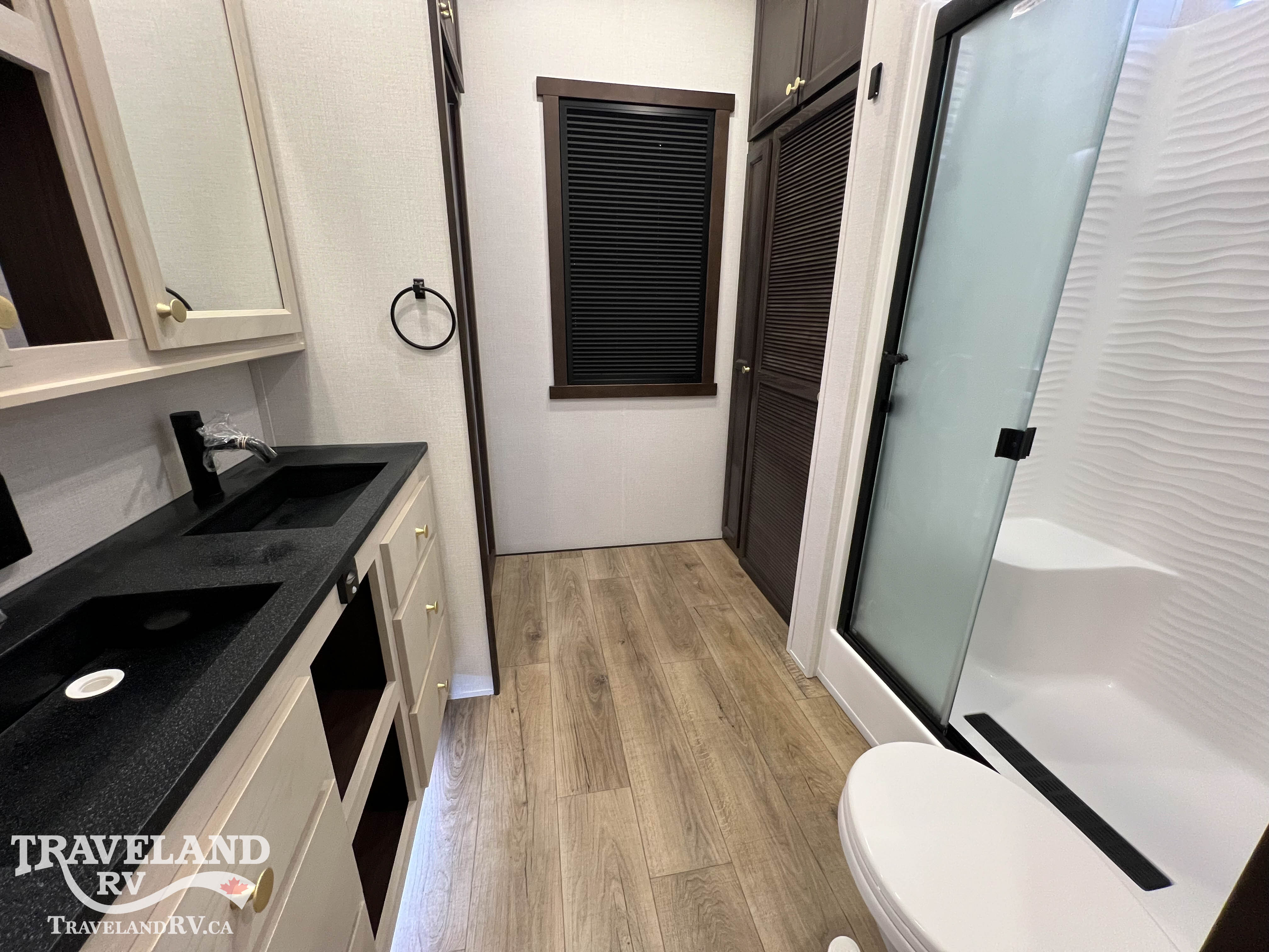 2026 Forest River Cedar Creek Cottage 40CFL2B - Image 37