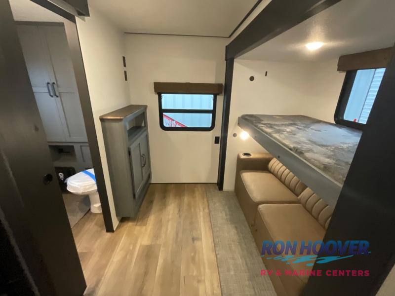 2026 PALOMINO 429LFT - Image 11