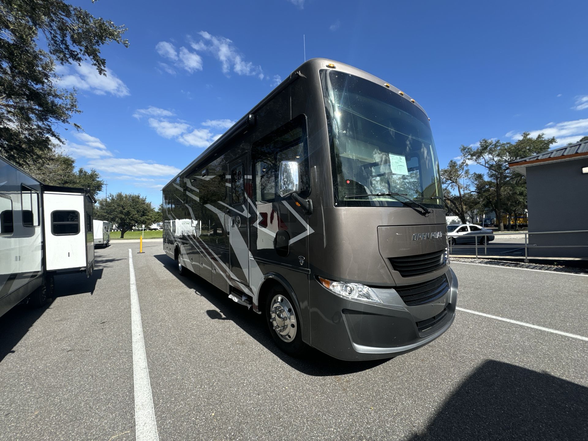 2025 Tiffin Open Road Allegro