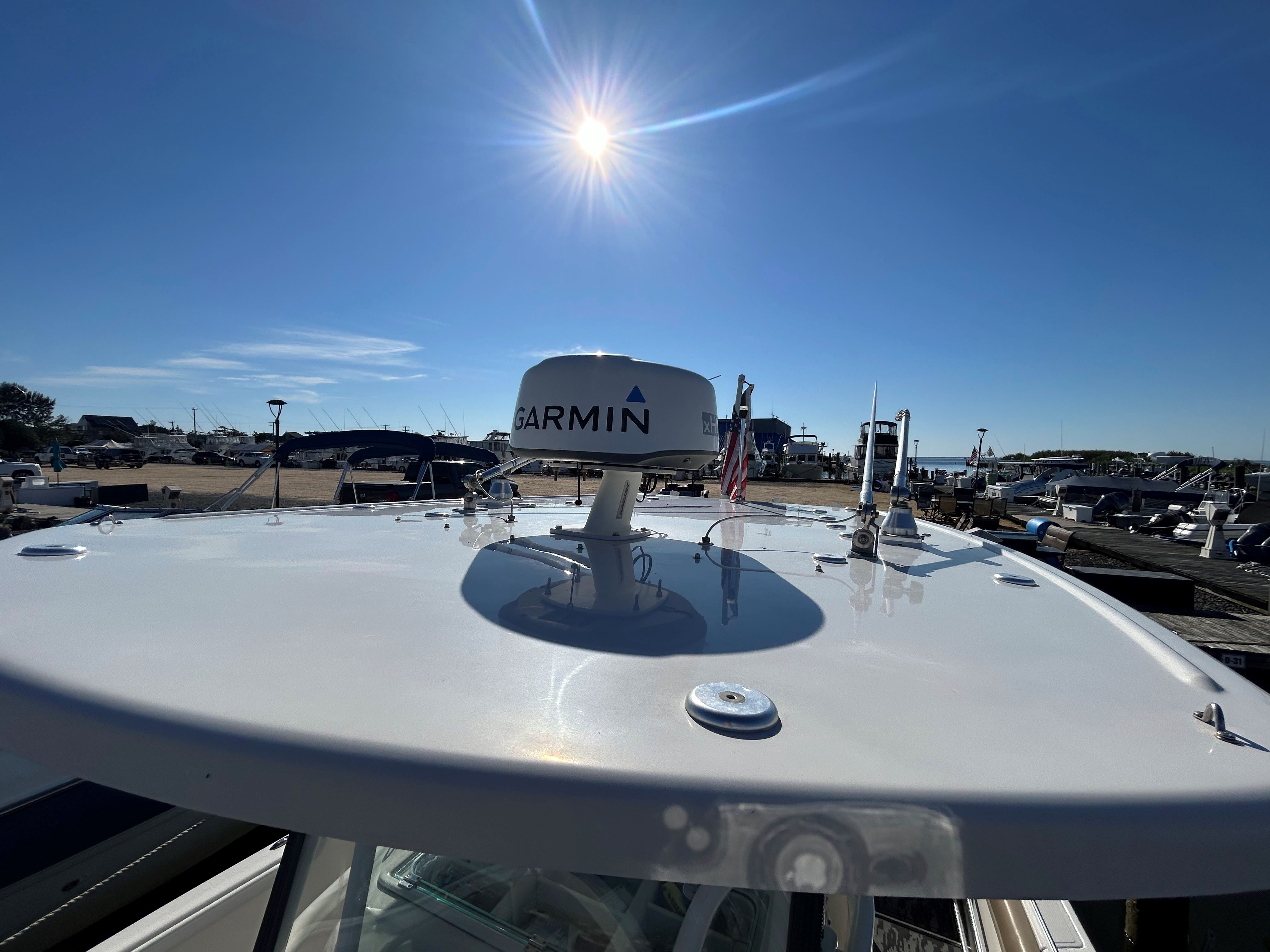 2019 Sailfish 270 CC - Image 23