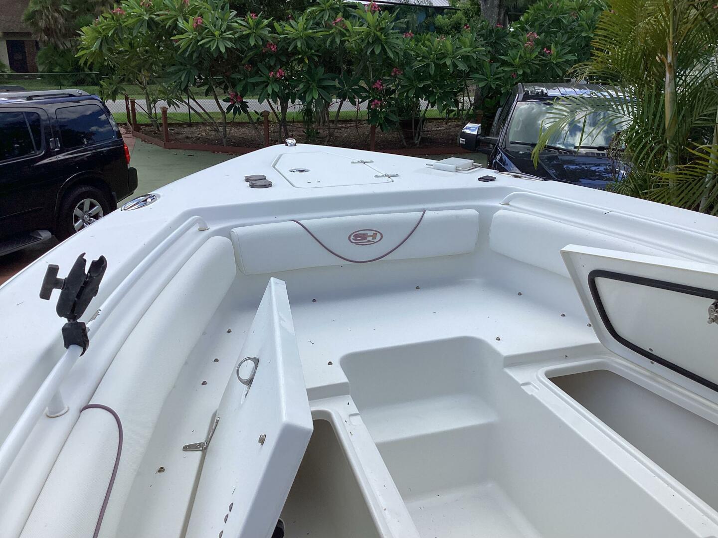 2018 Sea Hunt GAMEFISH 27FS Base - Image 23