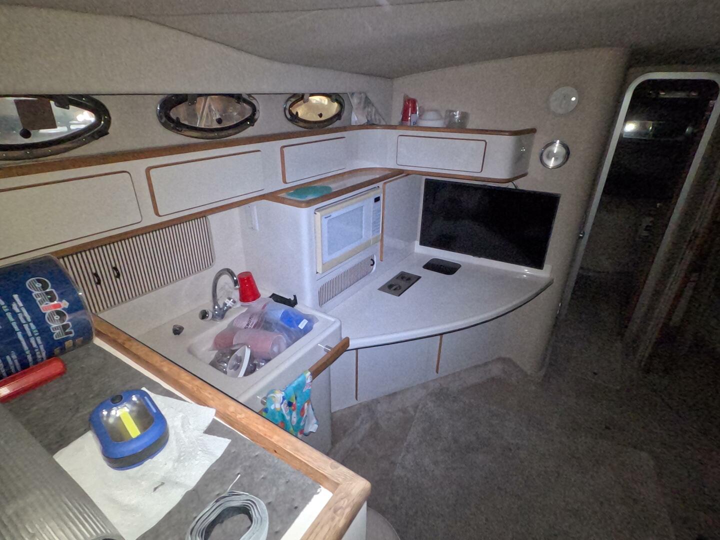 1995 Sea Ray 400 Express - Image 24