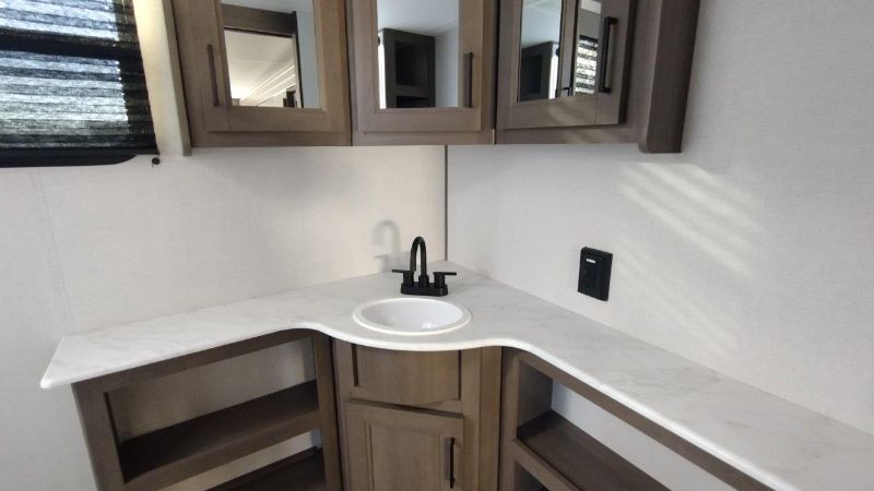 2026 Grand Design Transcend XPLOR 26RBX - Image 6