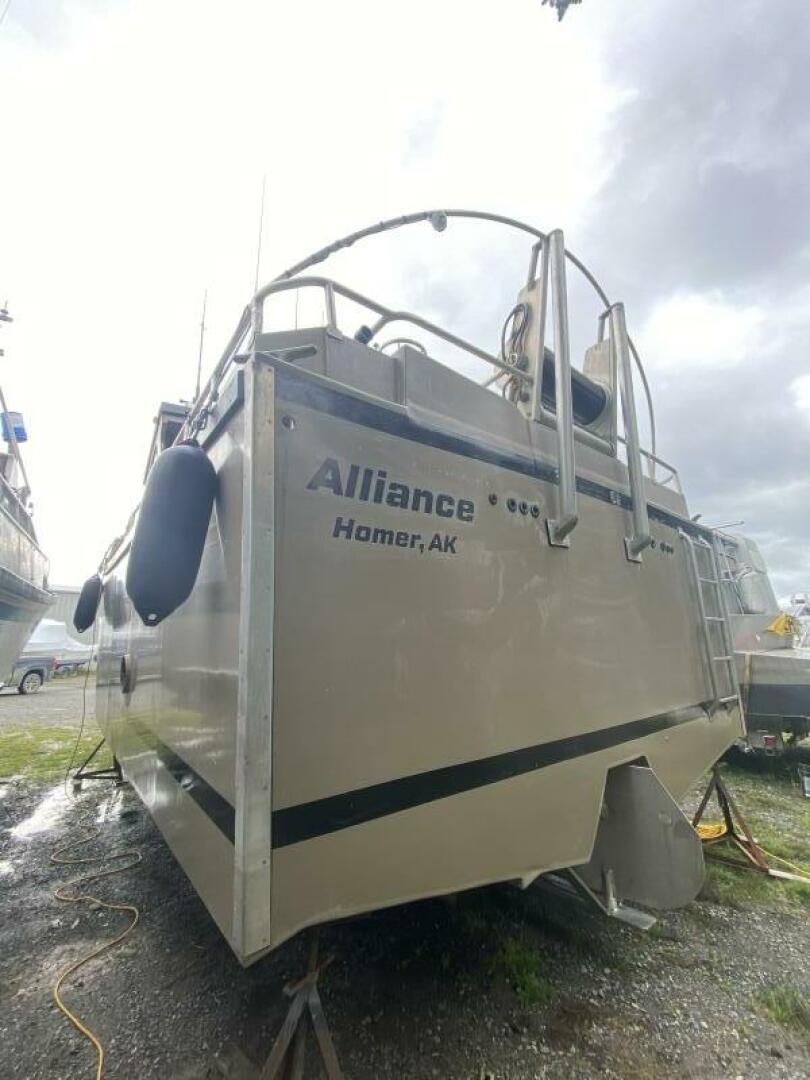2022 Custom Freestyle Marine 32 - Image 39