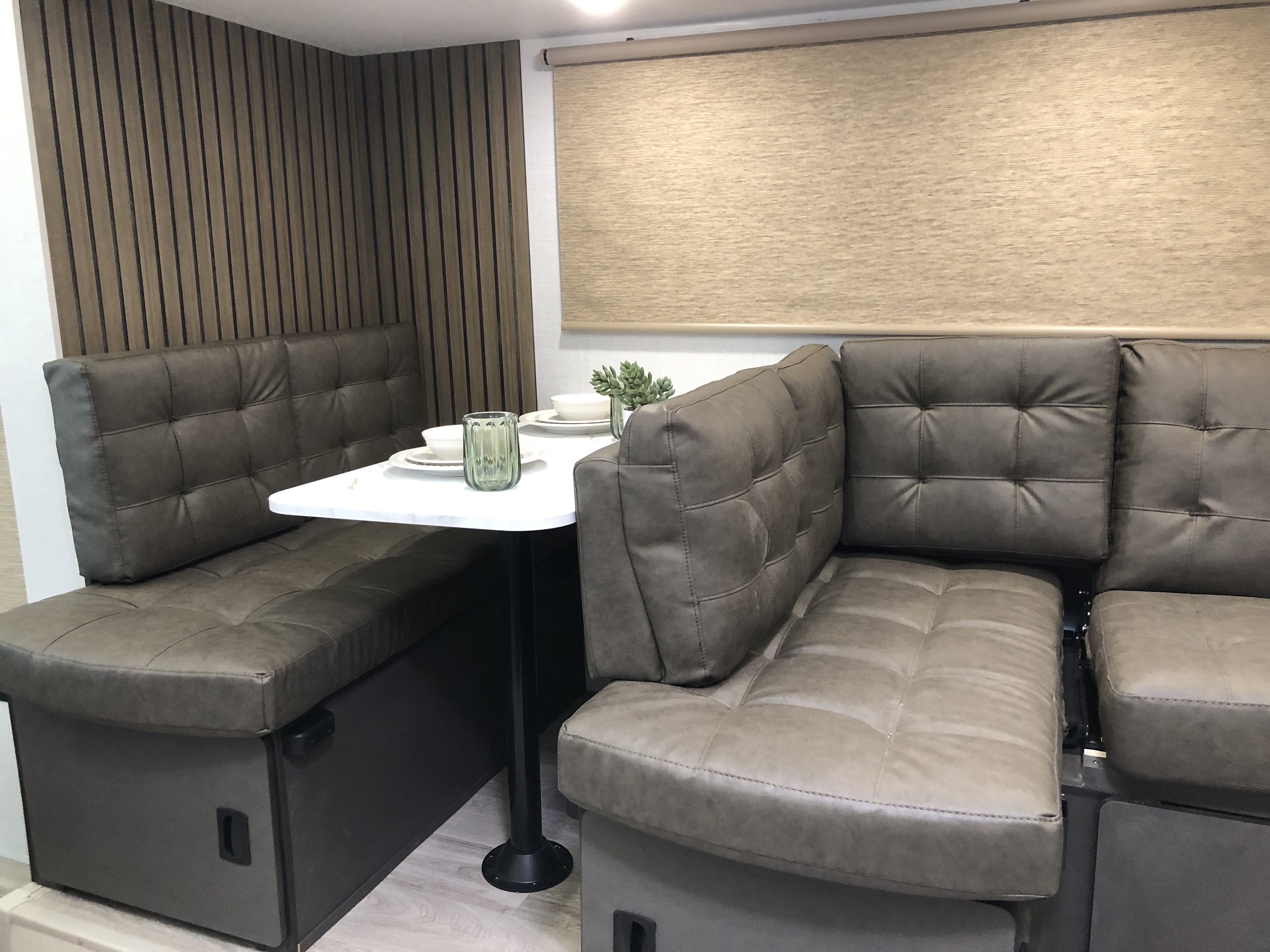 2026 Forest River Cruise Lite 23ZEN - Image 18