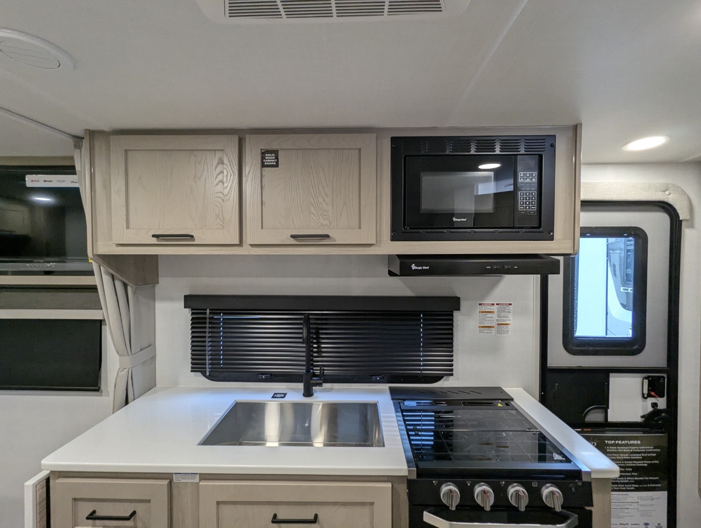 2026 Forest River Rockwood Mini Lite 2109S - Image 20