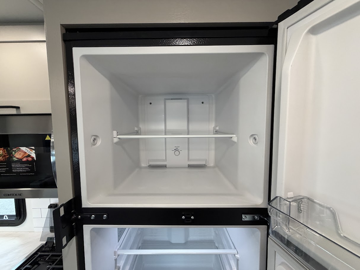 2027 JAYCO GREYHAWK 29MV - Image 26