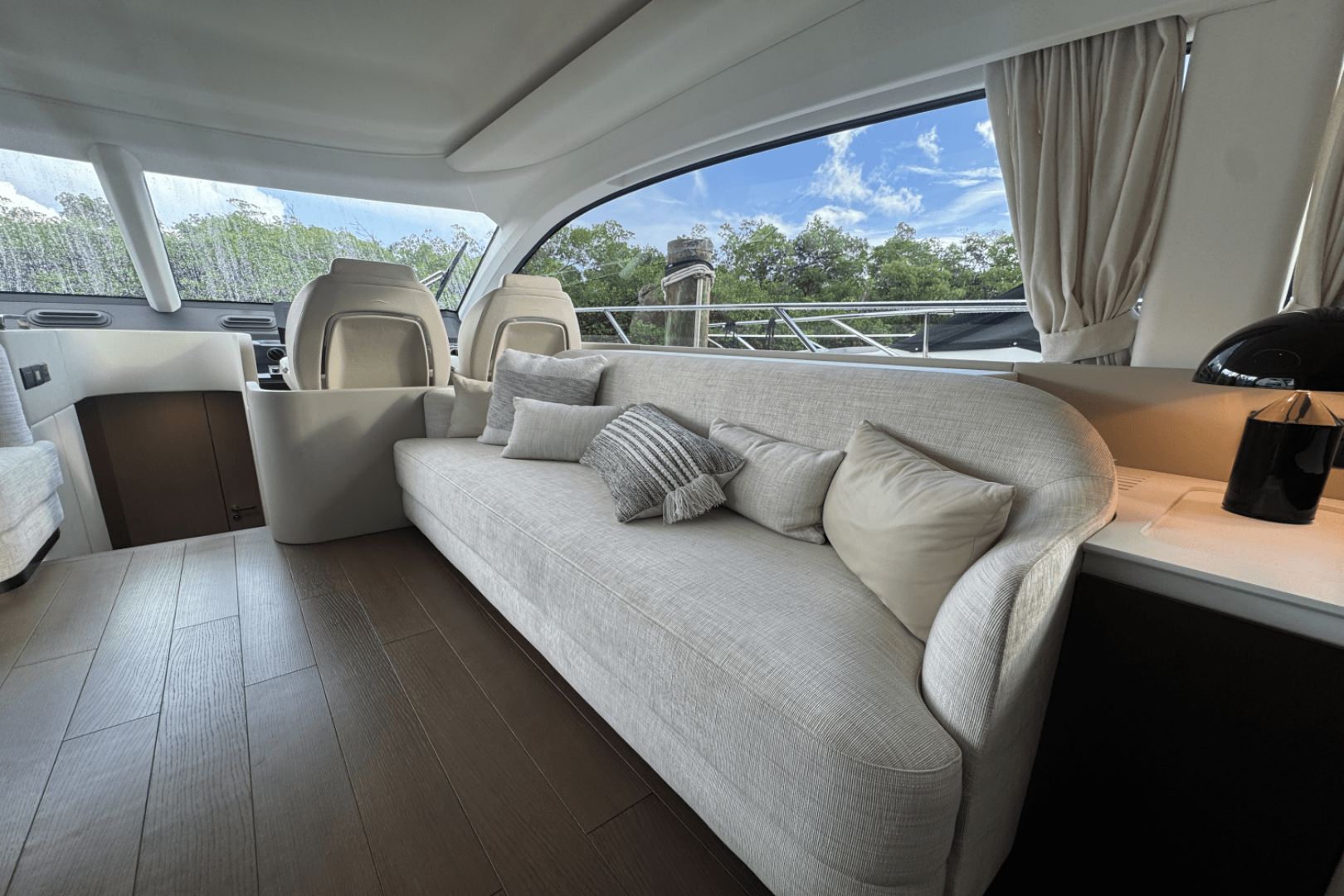 2023 Azimut Azimut 53 FLY Base - Image 19