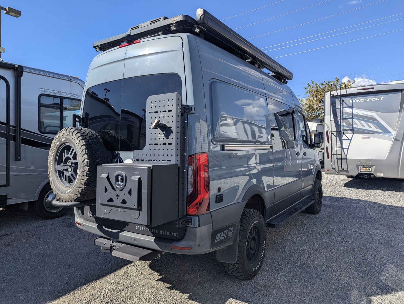 2023 STORYTELLER Overland BEAST MODE 4X4 - Image 5