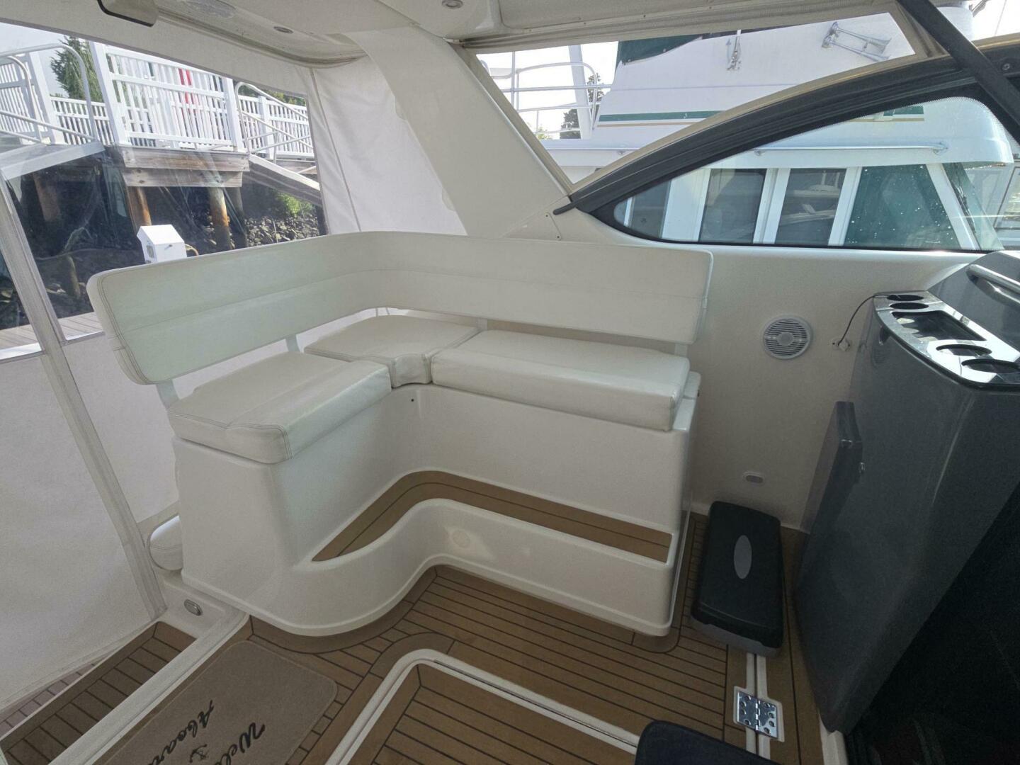 2001 Tiara Yachts 3800 Express - Image 4
