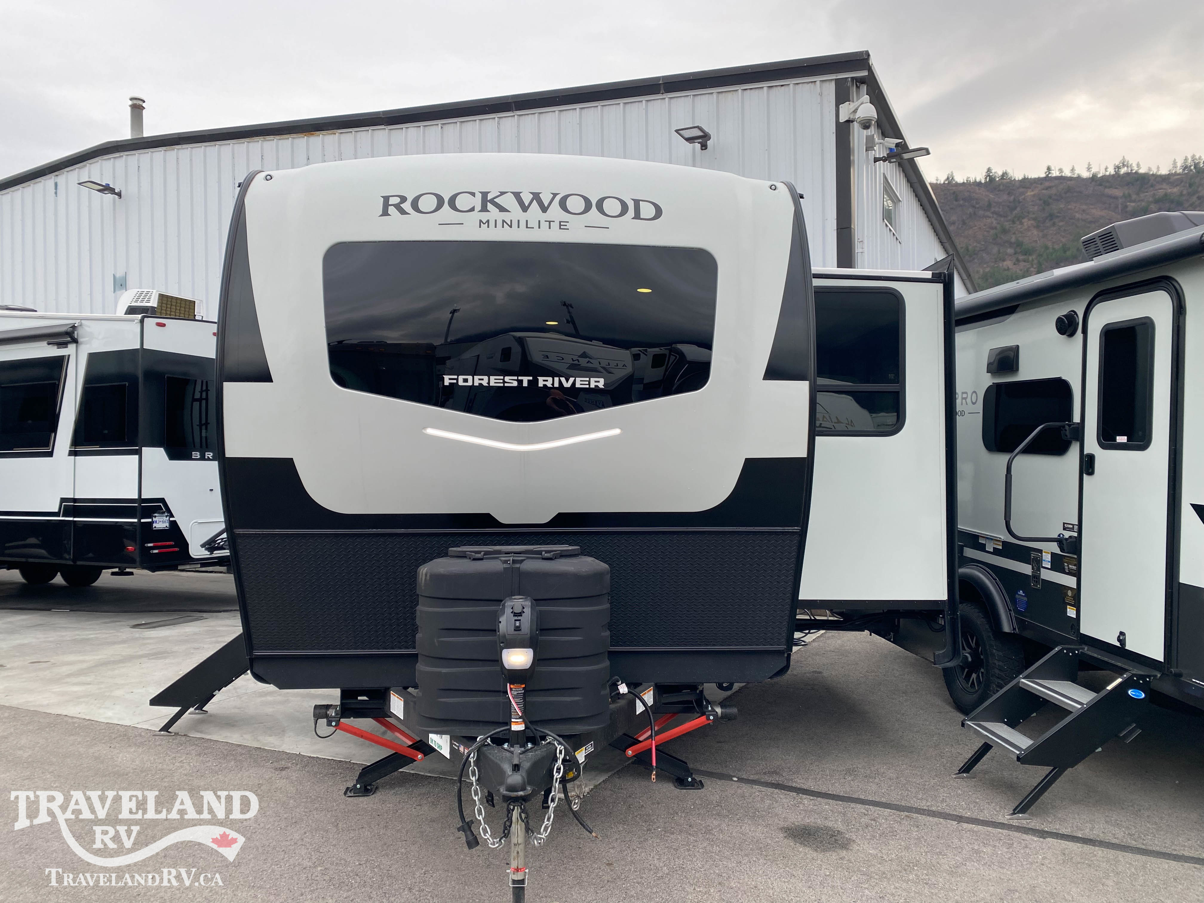 2026 Forest River Rockwood Mini Lite 2506FK - Image 3