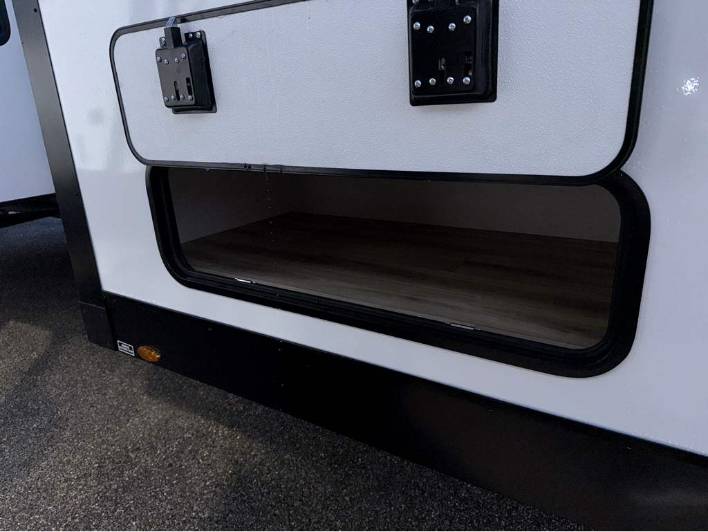 2026 VENTURE RV STRATUS 262VFK - Image 8