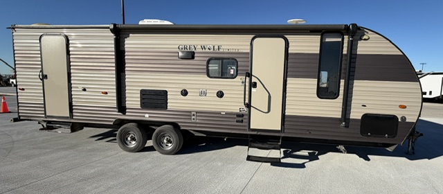 2018 CHEROKEE GREY WOLF 26DBH - Image 1