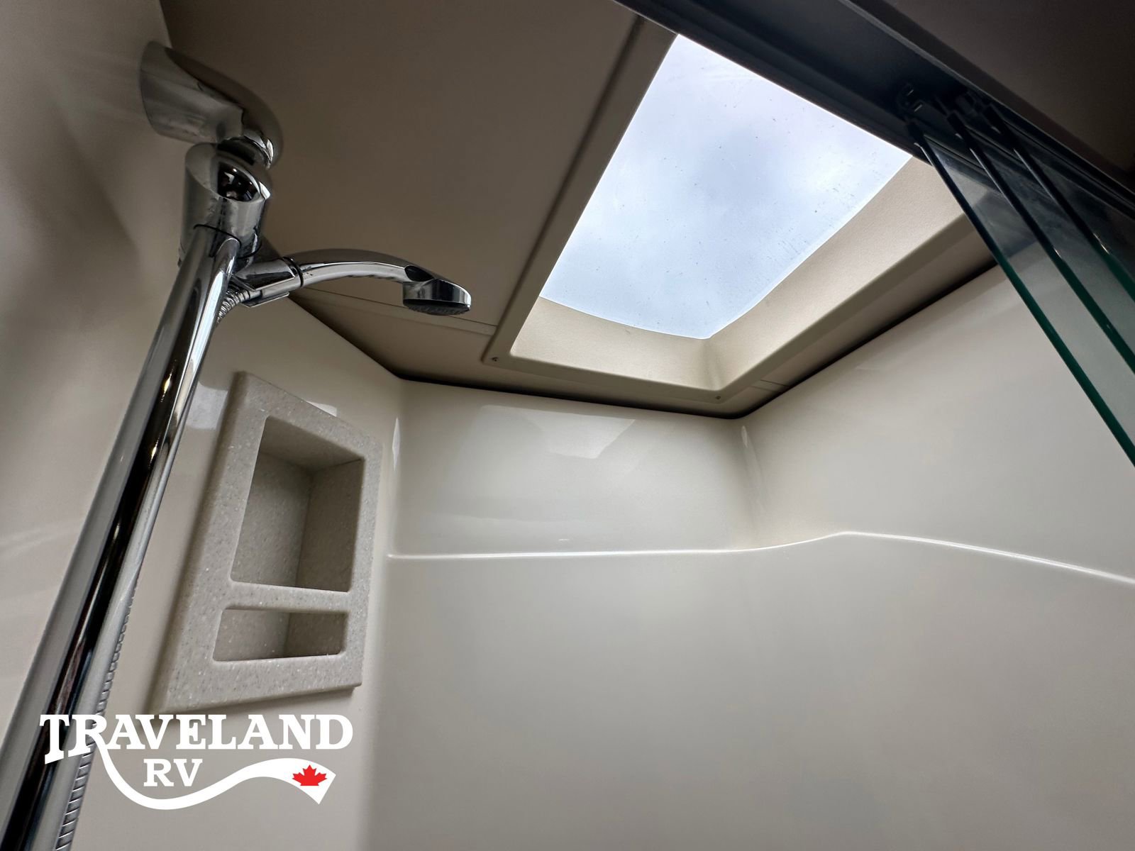 2019 Tiffin Allegro Breeze 31 BR - Image 43