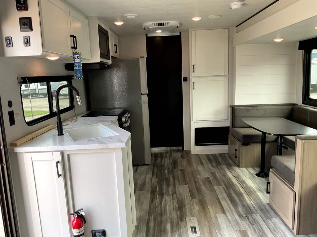 2026 Jayco Jay Flight SLX 380DQS - Image 12