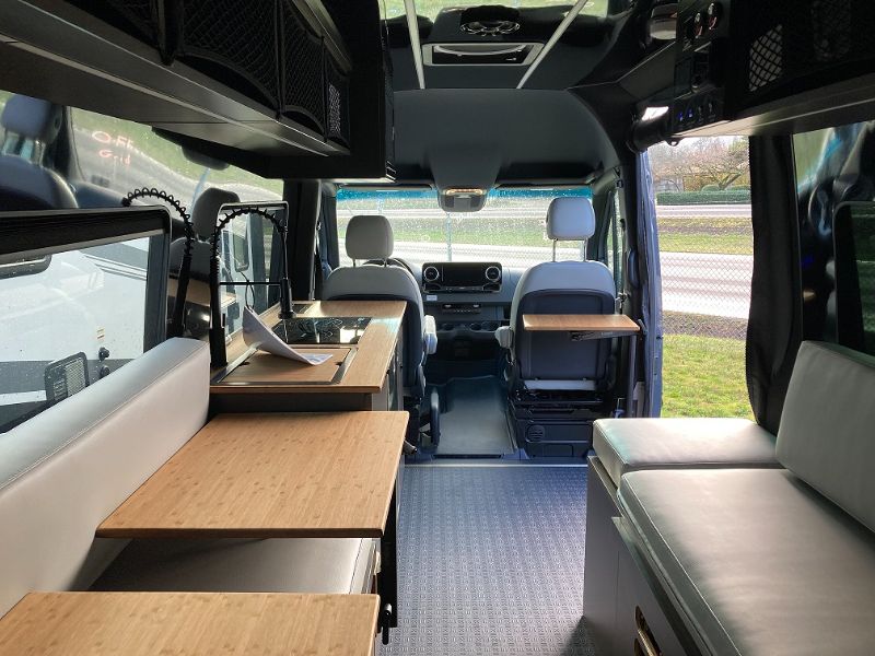 2025 27North Venture Van 170 - Image 35