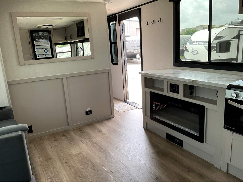 2026 JAYCO Jay Feather 30 RKB - Image 10