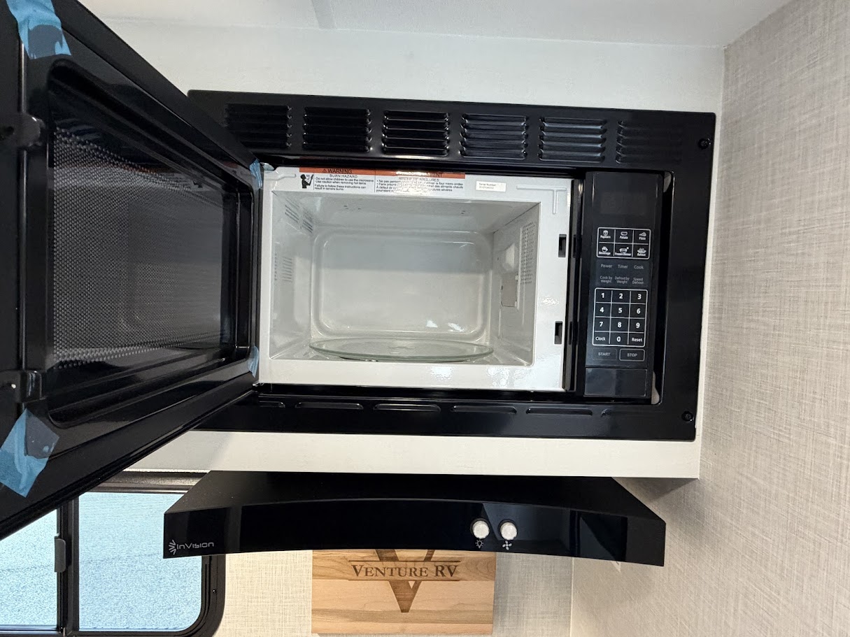 2026 VENTURE RV SPORTTREK STINGER 232VRL - Image 28