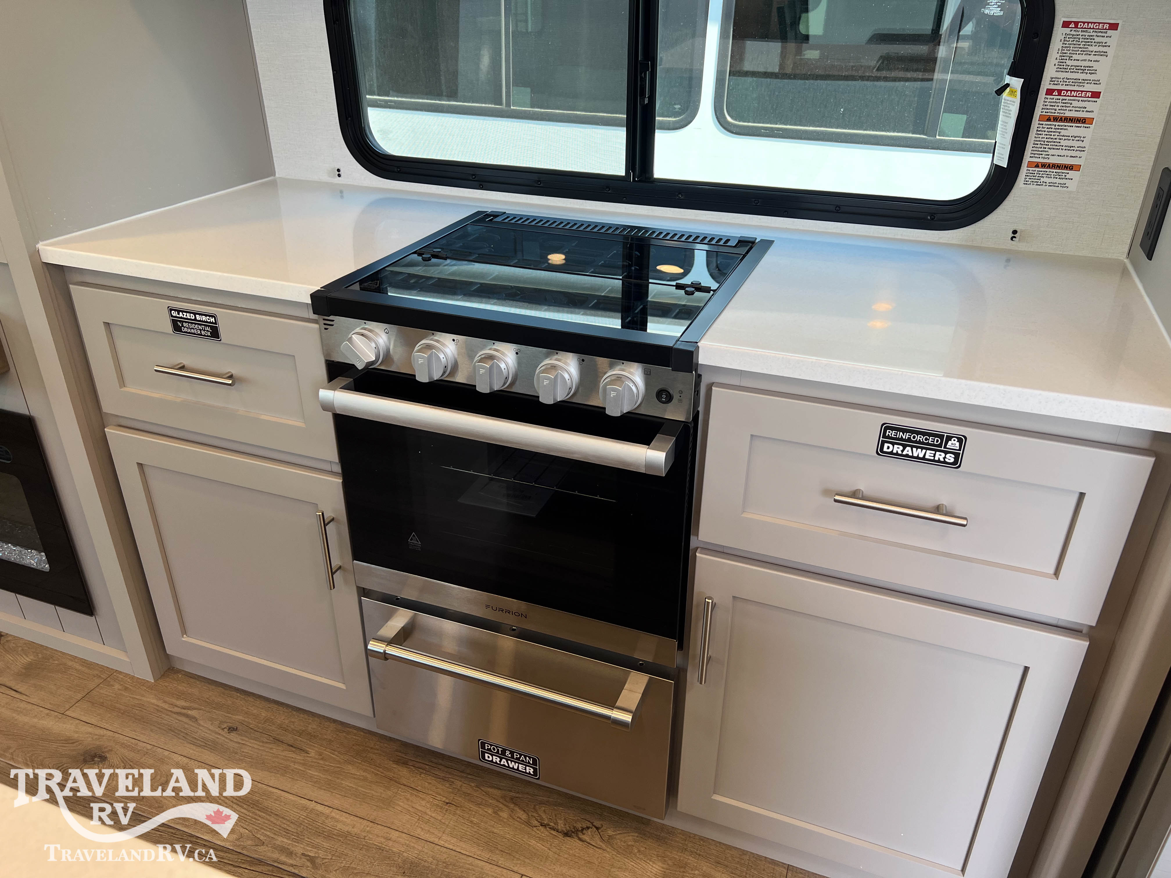 2026 Alliance RV AVENUE 32RLS - Image 11