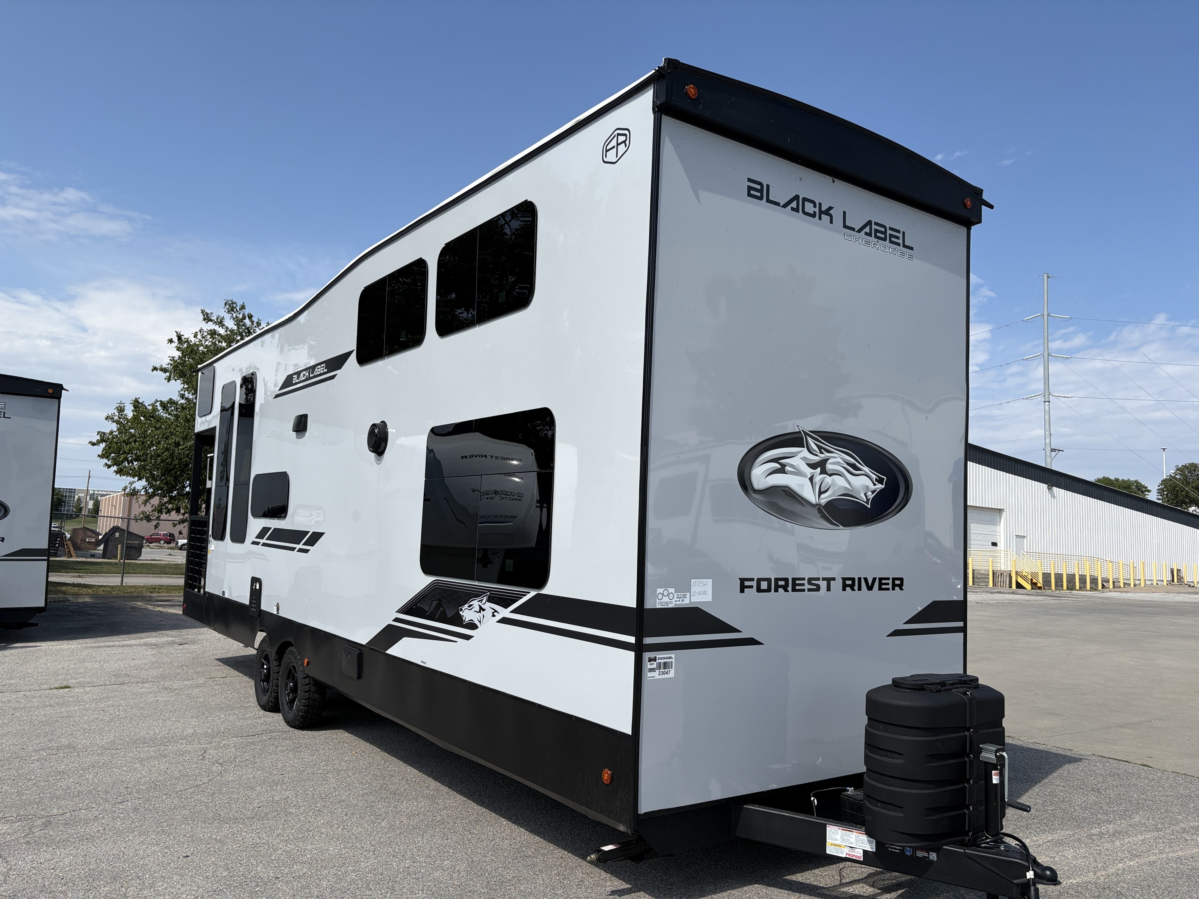 2027 Forest River Cherokee Black Label 20OGBL