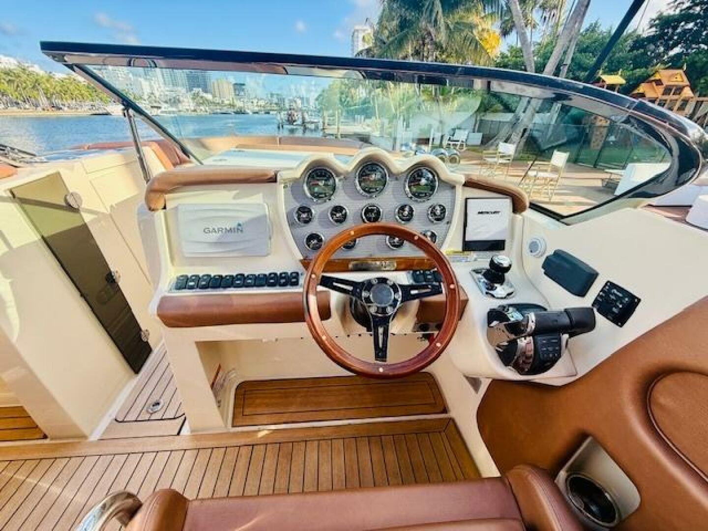 2015 Chris-Craft Launch 32 - Image 45