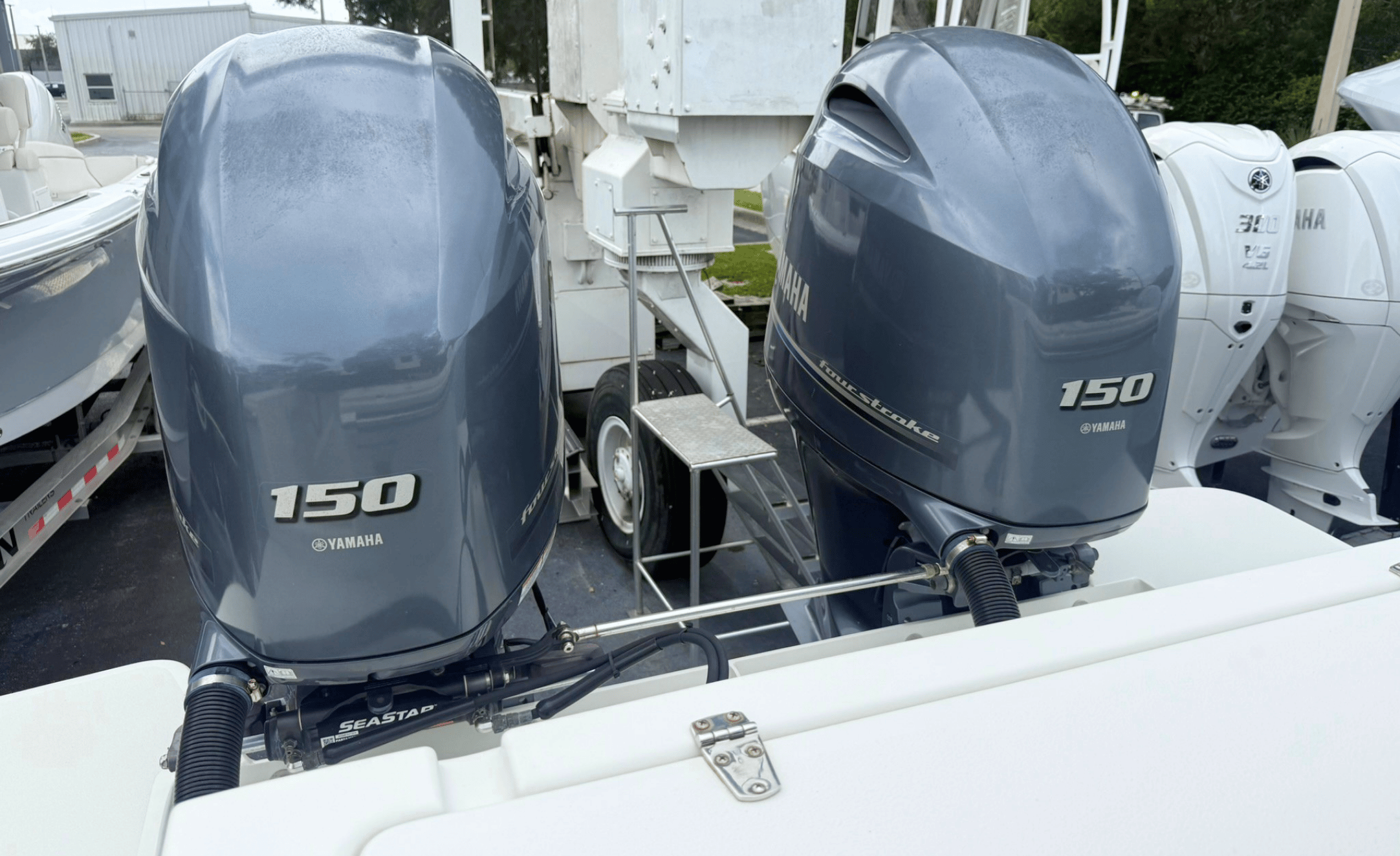 2023 PARKER 2520 XLD - Image 15