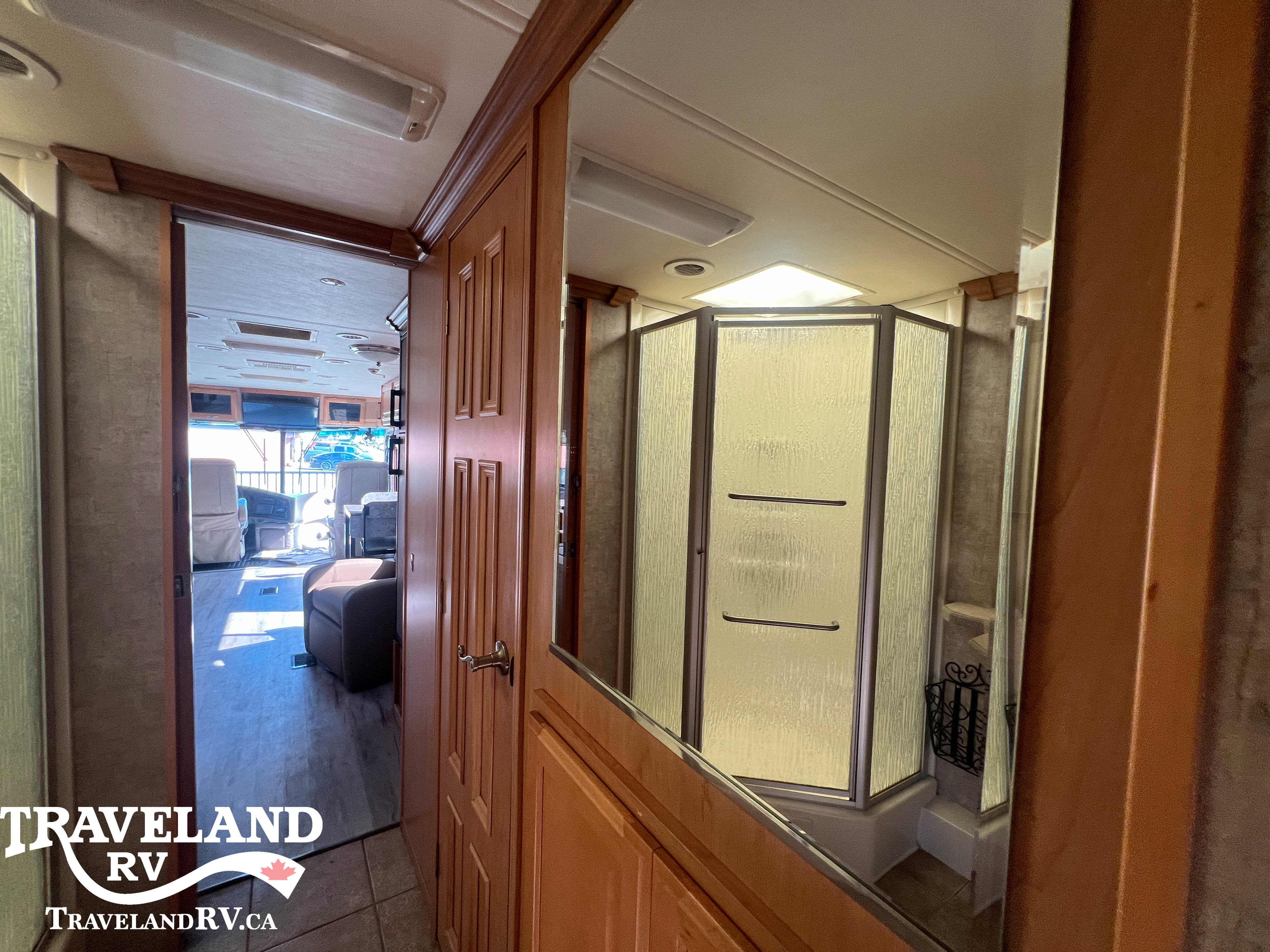 2005 COACHMEN CROSS COUNTRY SE 40 - Image 26