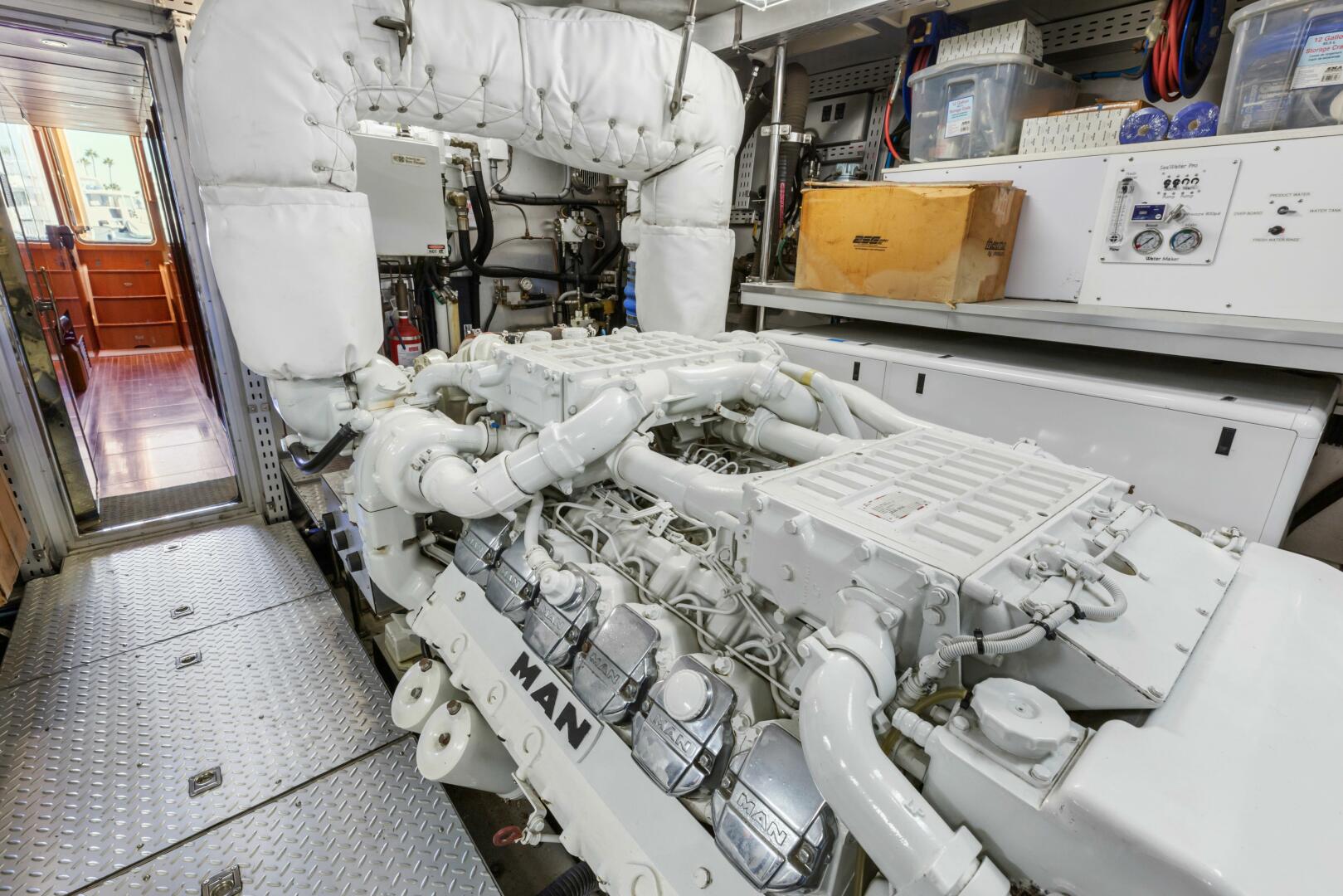 2005 Horizon Custom - Image 72