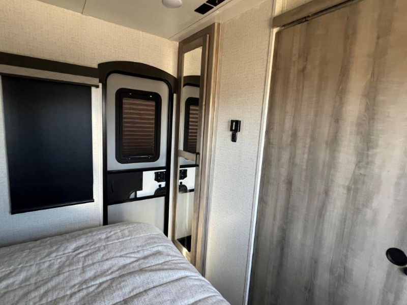 2022 Winnebago Voyage V3033BH - Image 7