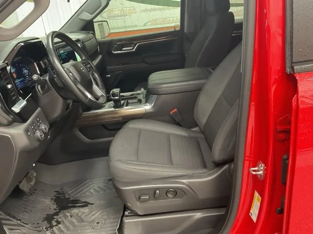 2024 Chevrolet Silverado 1500 Crew Cab LT Trail Boss 4WD - Image 14