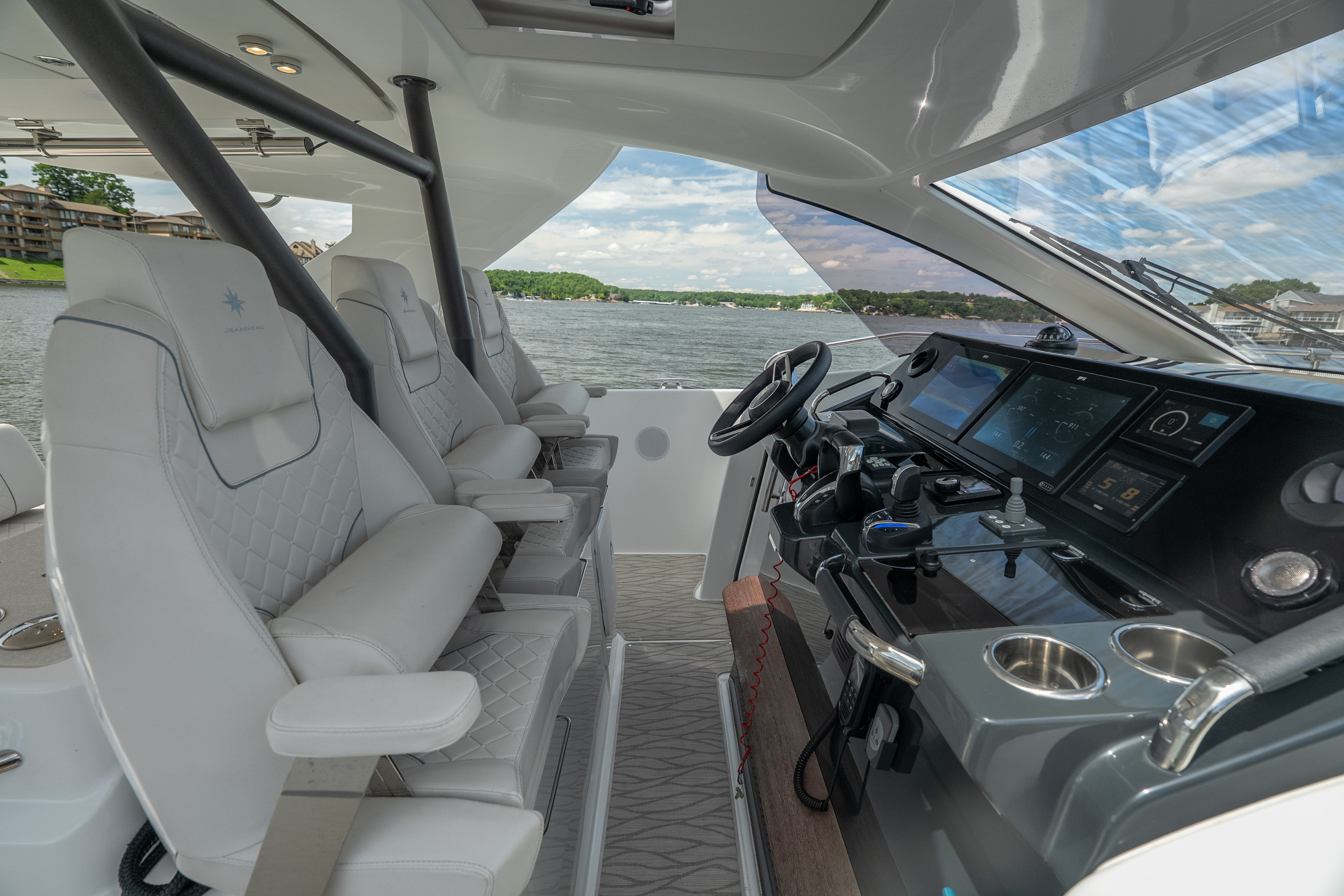 2024 Jeanneau DB37 OB - Image 50