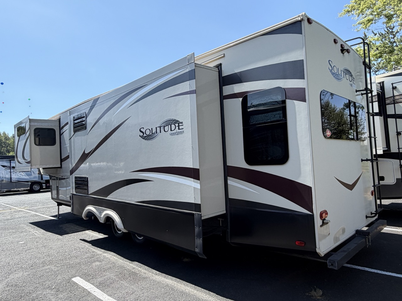 2016 Grand Design Solitude 369RL - Image 2