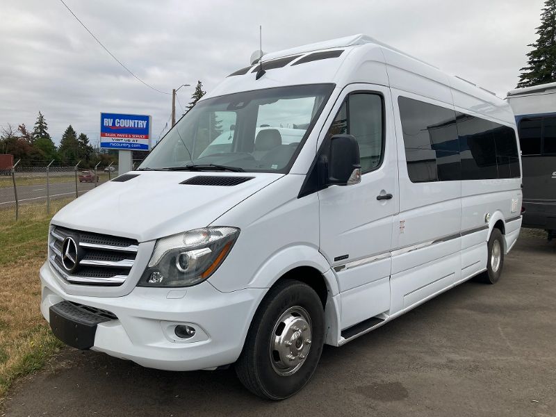 2018 Roadtrek CS Adventurous - Image 3