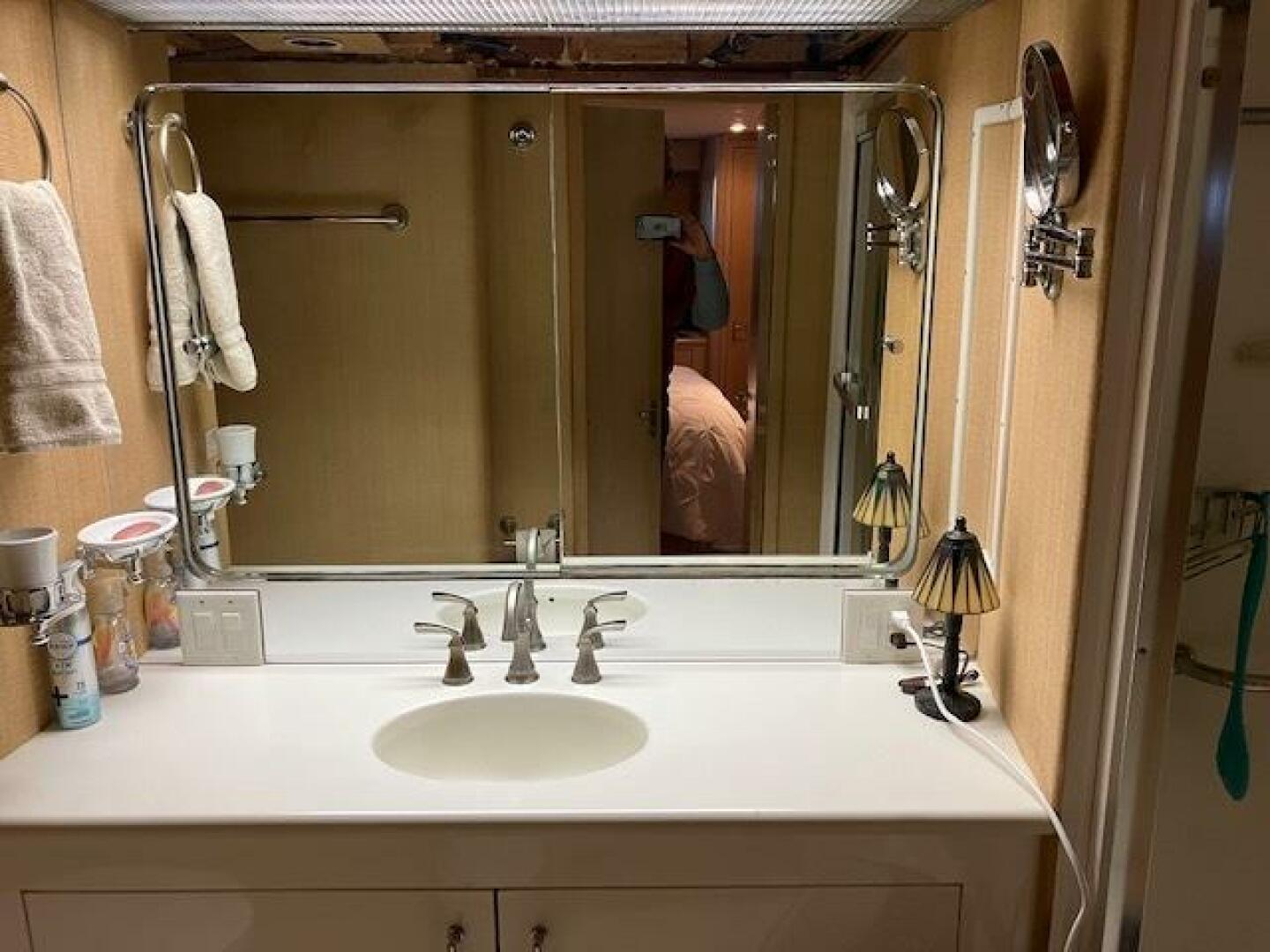 1996 Hatteras Sport Deck - Image 35