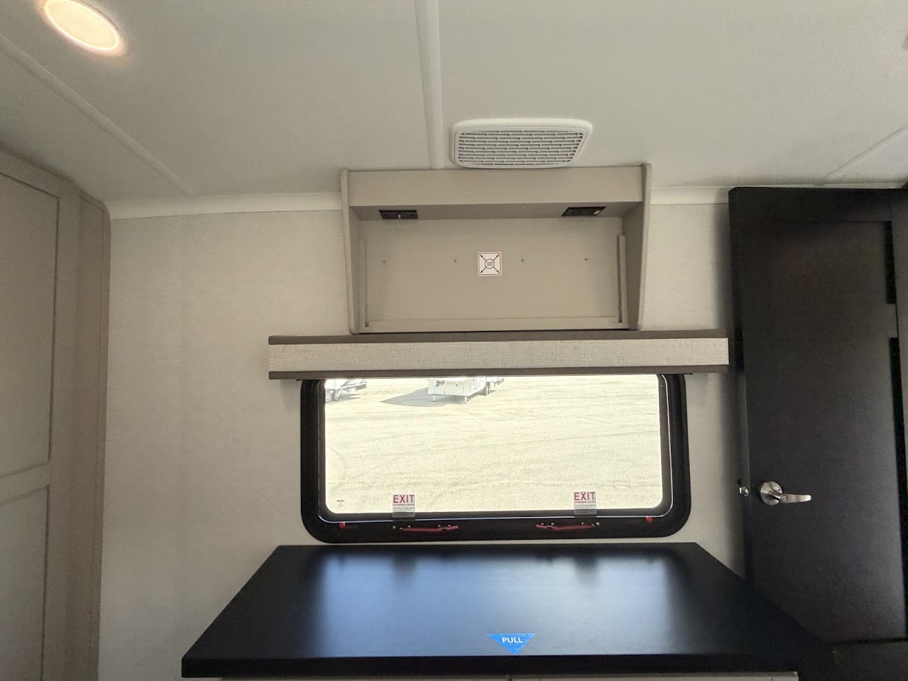 2027 JAYCO NORTH POINT 391TBBH - Image 59