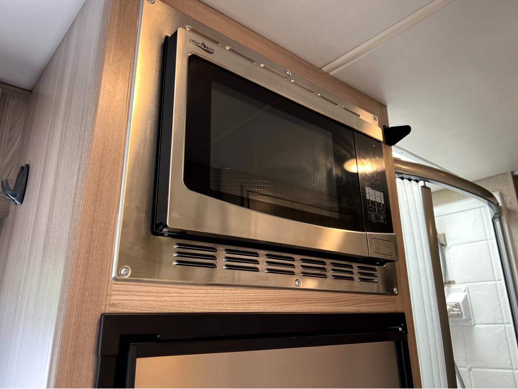 2022 THOR MOTOR COACH DELANO 24RW - Image 16